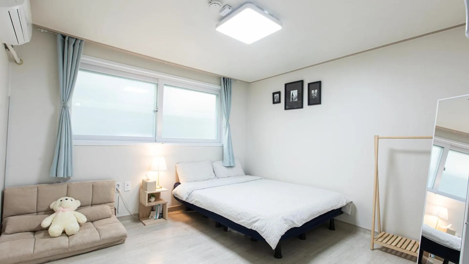 Laon House Yeonnam Apartment Seoul